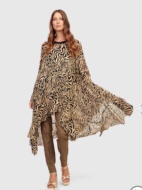 Alembika casino tunic top zebra size small flowy mesh material eclectic tiger